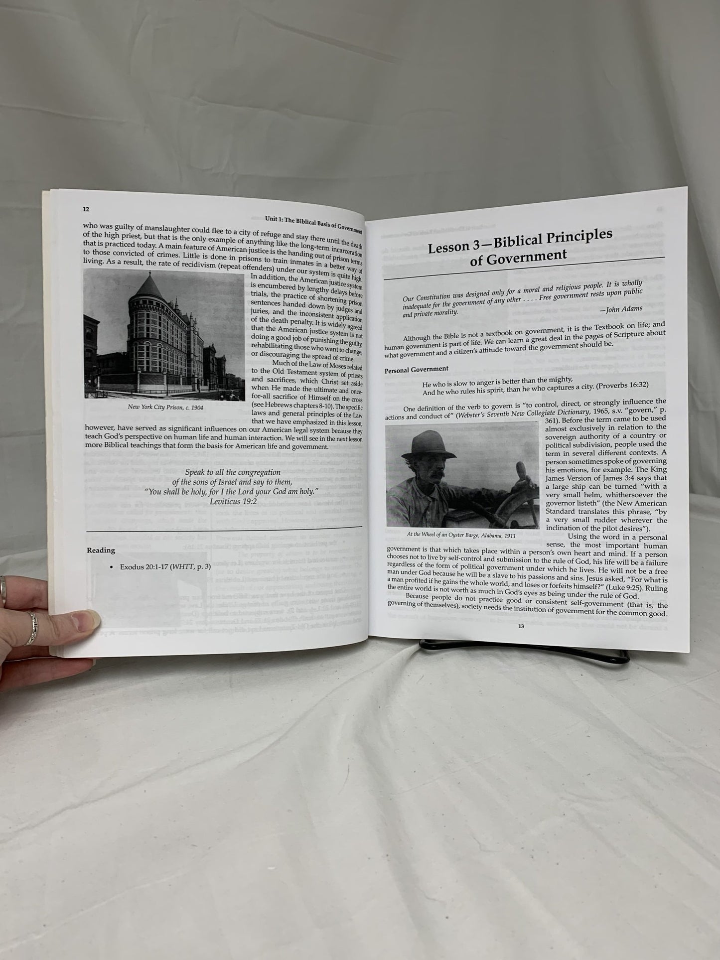 Exploring Government - Set of 4