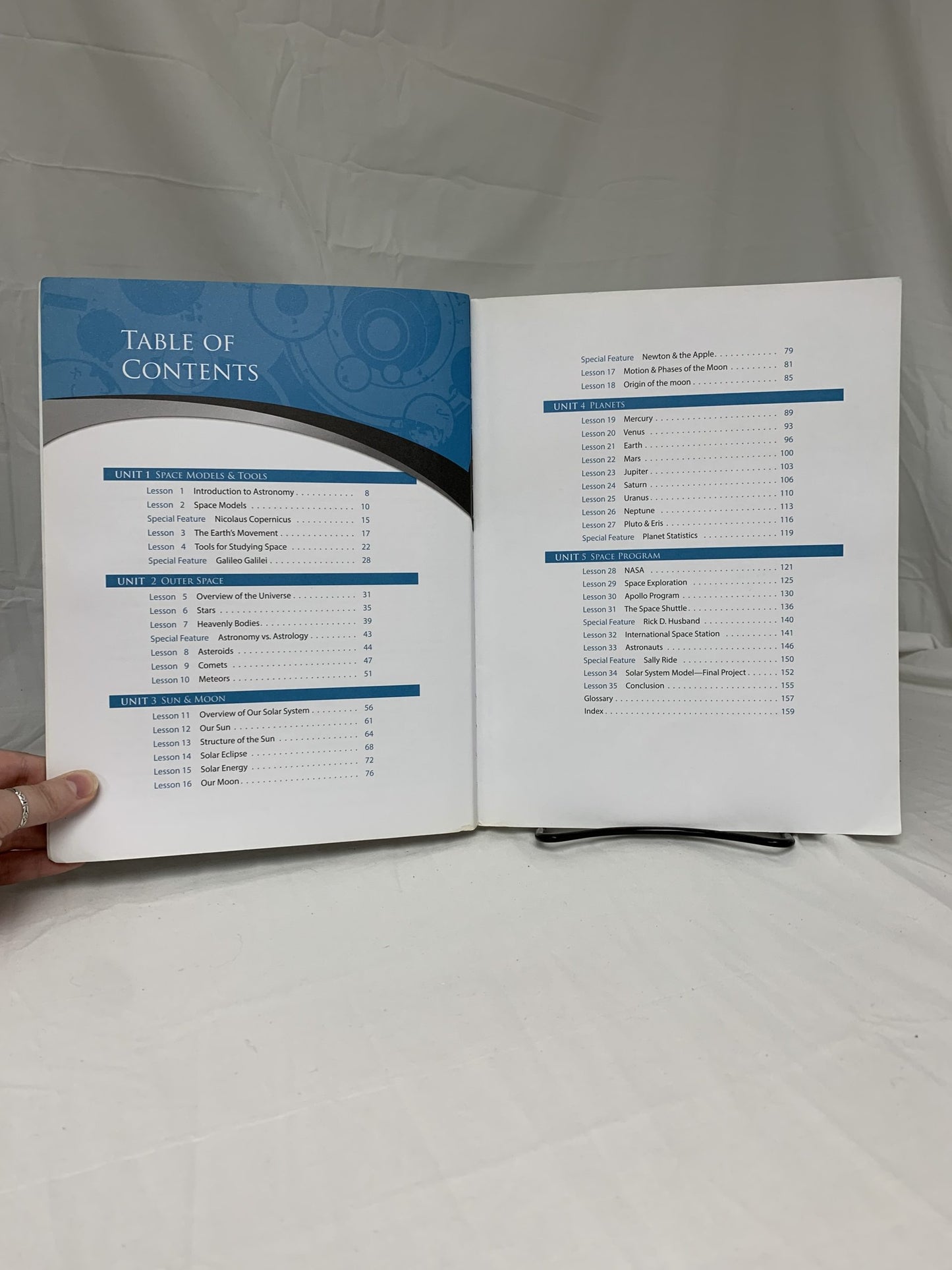 God's Design for Heaven & Earth: Our Universe (3rd Ed.) Set of 2