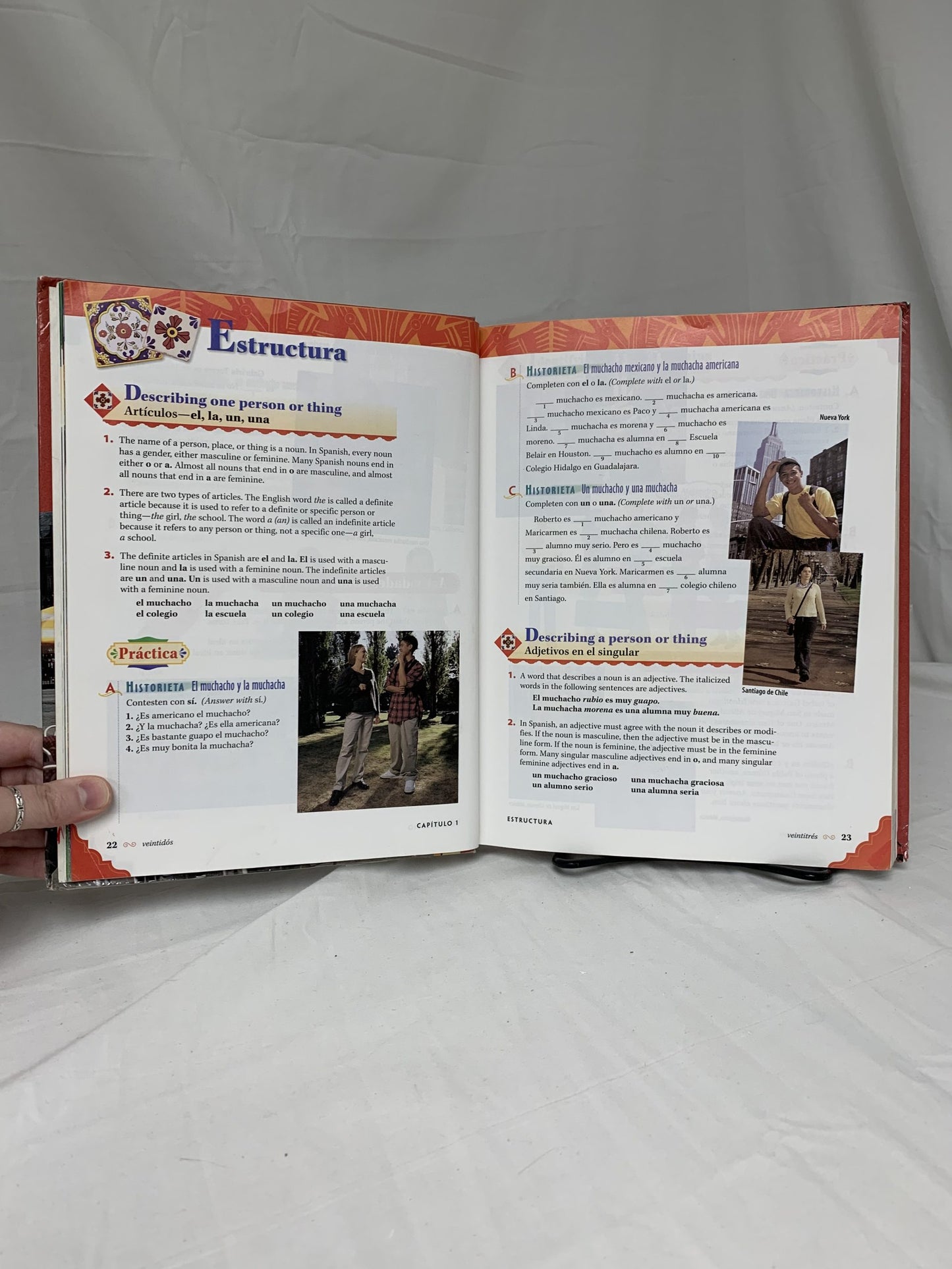 Glencoe Spanish 1 Buen Viaje Textbook