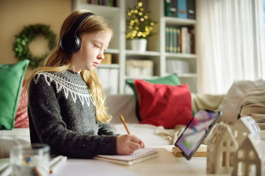 SCAIHS Homeschooling Advice: 5 Tips For Homeschooling Through The Holidays