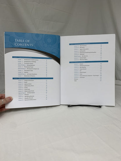 God's Design for Heaven & Earth: Our Planet Earth (3rd Ed.) Set of 2