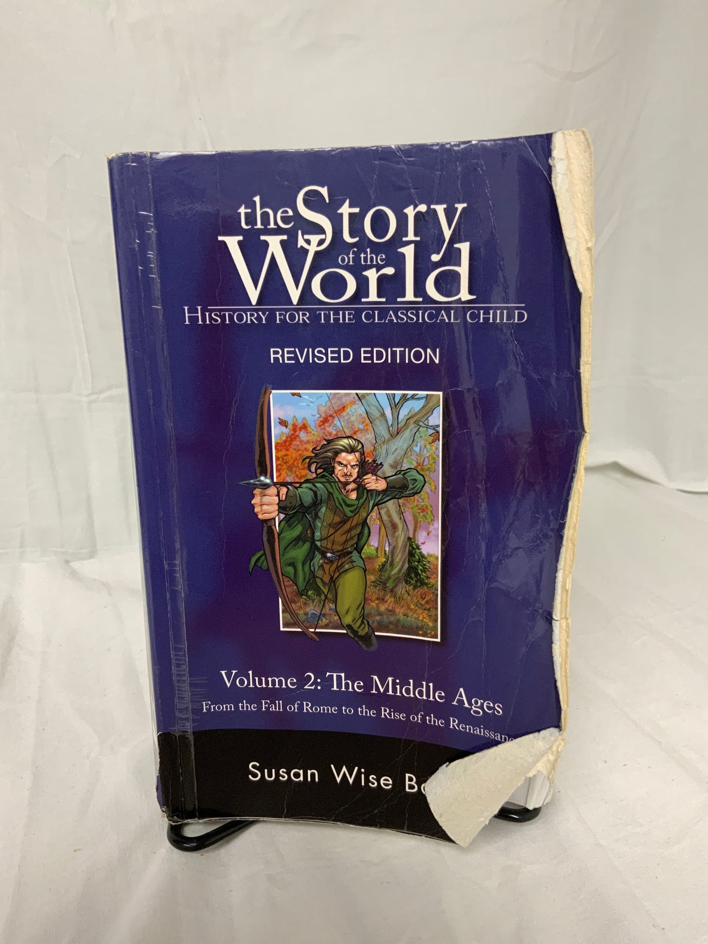 The Story of the World Volume 2 Textbook (Revised Edition)