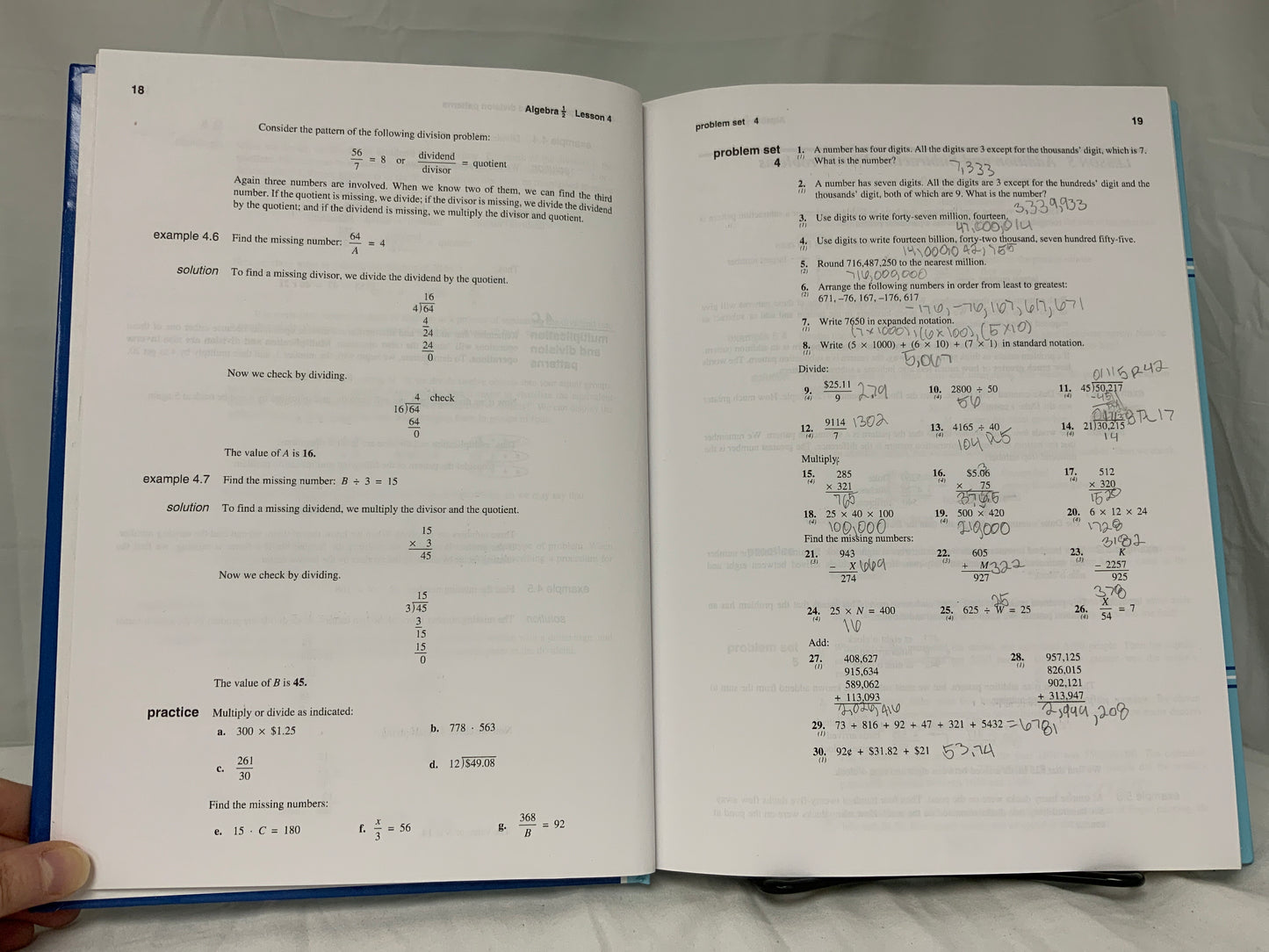 Saxon Algebra 1/2 (3rd Ed.) Set of 2