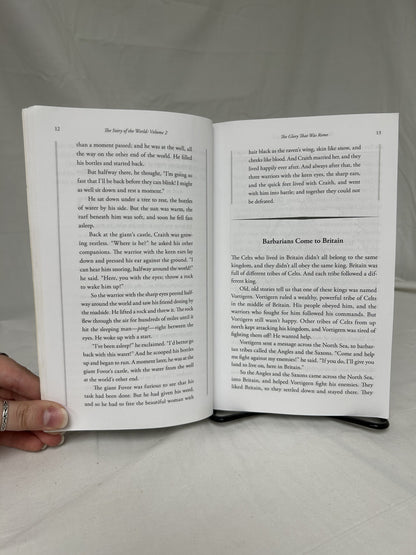 The Story of the World Volume 2 Textbook (Revised Edition)