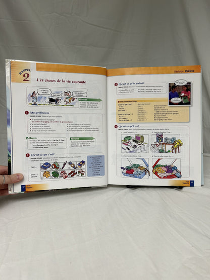 Discovering French Nouveau! Blanc 2 Textbook