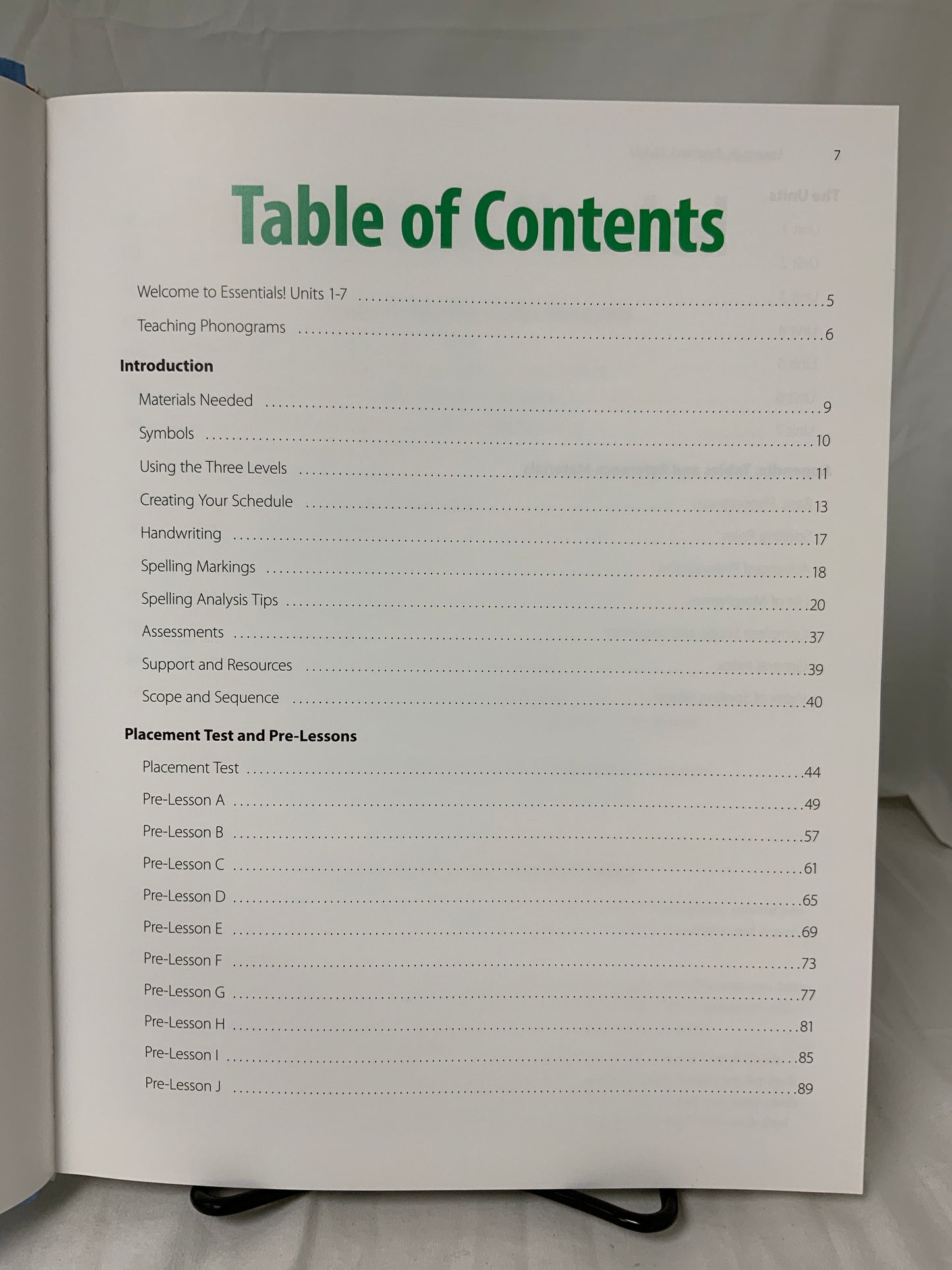 Logic of English Essentials 1-7 Teacher's Guide